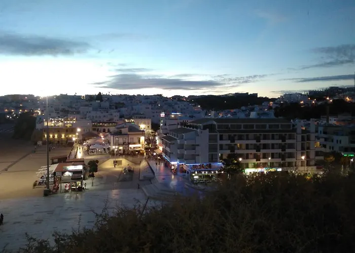 Edificio - Local Αλμπουφέιρα