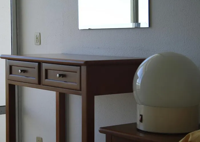 Ξενοδοχείο με διαμερίσματα Edificio - Local 3*