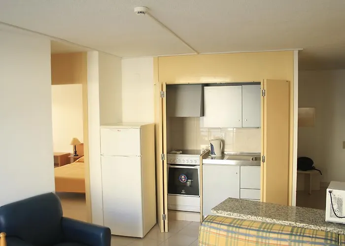 Edificio - Local Ξενοδοχείο με διαμερίσματα