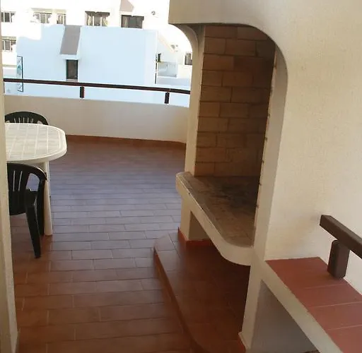 Edificio - Local Ξενοδοχείο με διαμερίσματα 3*