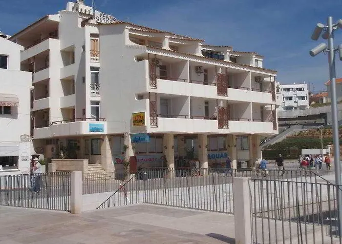Edificio - Local Ξενοδοχείο με διαμερίσματα 3*