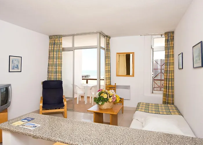 Edificio - Local Ξενοδοχείο με διαμερίσματα