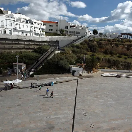 Edificio - Local 2*