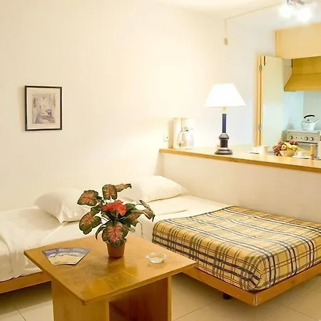 Edificio - Local 2* Αλμπουφέιρα