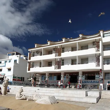 Ξενοδοχείο με διαμερίσματα Edificio - Local Αλμπουφέιρα