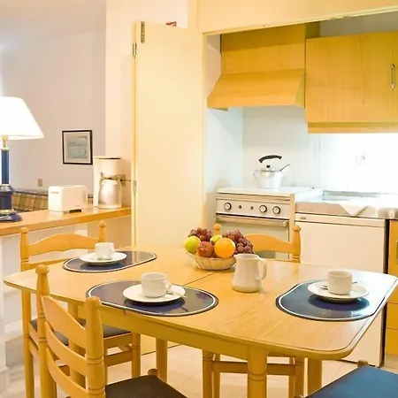 Edificio - Local Ξενοδοχείο με διαμερίσματα