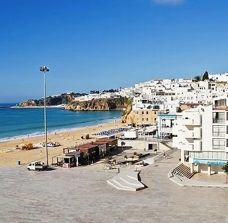 Ξενοδοχείο με διαμερίσματα Edificio - Local