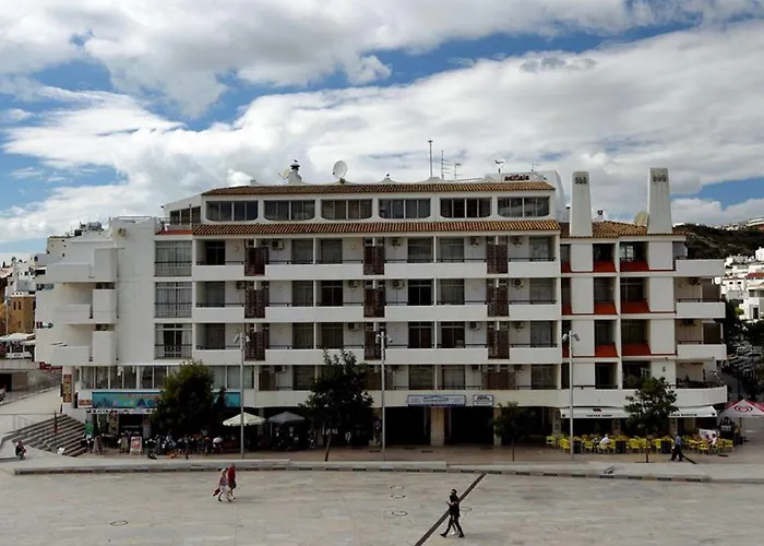 Aparthotel Edificio - Local 3*